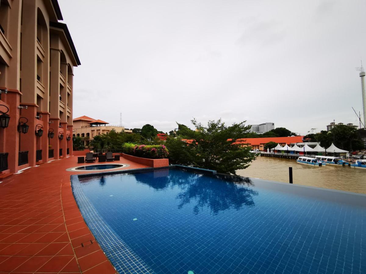 Casa Del Rio Residences Apartment